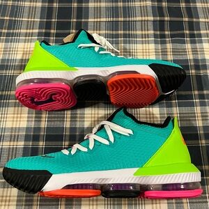 Nike LeBron 16 Low Air Max Trainer 2 Hyper Jade Men Size 13